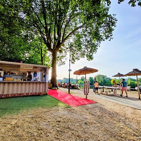 Terrasse Vegetalisee - Climatisation - Local Velo - Parking Gratuit Dans La Rue 올리언스 외부 사진